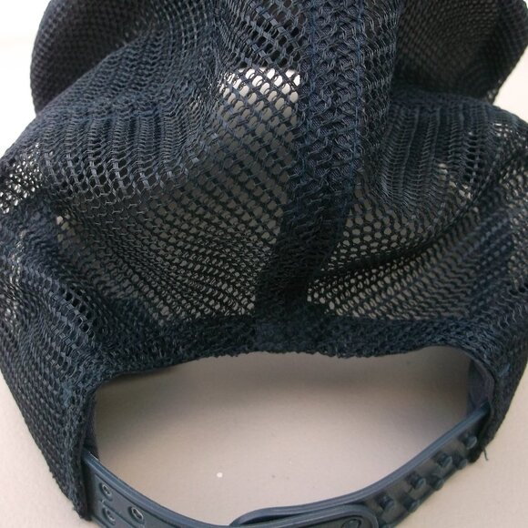 Security Essentials Bundle – Lightweight Badge + Mesh-Back Cap (or hat) - Picture 8 of 10